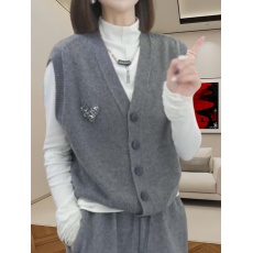 批发春秋新款单排扣开衫气质V领时尚针织马甲女无袖休闲<b class='q'>百搭</b>马夹上衣