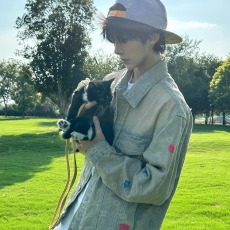 批发美式高街黄泥色牛仔外套男春秋新款设计感痞帅宽松上衣夹克情侣款