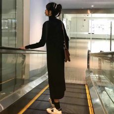 批发韩版黑色内搭长袖打底<b class='q'>连衣裙</b>秋冬装2025新款女中长款