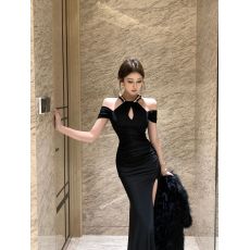 批发实价 高级感晚礼服挂脖订链子连衣裙