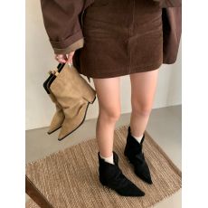 批发2024新款冬季绒面粗跟尖头裤管靴炸街小短靴英伦风复古时尚西部靴