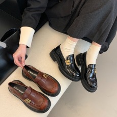 批发秋冬新款学院风miu懒人一脚蹬单鞋金属扣乐福小皮鞋女