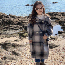 批发女童韩版2024新款秋冬季中大童宝宝格子夹棉外套呢子大衣