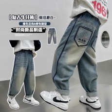 批发男童牛仔裤2024新款春秋款中大童休闲宽松<b class='q'>冬</b>季痞帅炸街保暖长裤