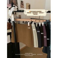 批发实拍实价 秋冬新款毛呢纯色简约扣子<b class='q'>半身裙</b>洋气减龄短裙