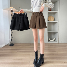 批发3819#毛呢短裤女<b class='q'>春秋</b>季2024显瘦外穿阔腿裤小个子高腰a字打底靴裤