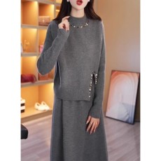 批发一整套加厚马甲两件套连衣裙女2025<b class='q'>秋</b>冬新款妈妈针织毛衣套装裙子