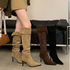 批发尖头高跟过膝长靴女2025新款<b class='q'>秋</b>季法式卡其色细跟褶皱堆堆靴骑士靴