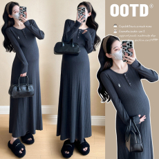 批发实拍~孕妇装<b class='q'>春</b>装新款针织连衣裙宽松中长款慵懒风秋季裙子