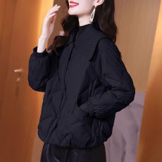 批发冬季新款女装品牌小个子短款轻薄高级感轻熟风黑色翻领羽绒服