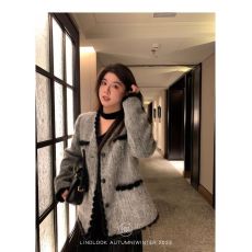 批发原版质量名媛气质高级感加棉外套<b class='q'>女</b>2025秋冬新款显瘦小香风外套潮