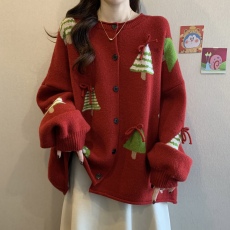 批发大码红色圣诞树提花毛衣外套女冬季宽松慵懒加厚针织开衫软糯上衣