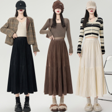 批发实拍丝绒压褶半身裙<b class='q'>中长款</b>秋冬2025新款气质遮跨蛋糕裙a字百褶裙