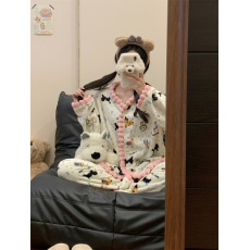 批发实拍实价  冬季新款斑点狗法兰绒<b class='q'>睡衣</b>甜美可爱卡通家居两件套