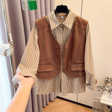 批发实拍高级感麂皮绒马甲衬衫两件2025新款百搭宽松时尚条纹衬衣