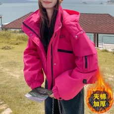 批发官图 高级感纯色冲锋衣外套女2025秋冬季<b class='q'>新款</b>夹绵加厚工装派克服