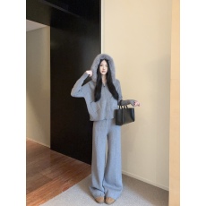 批发实拍实价 加绒毛衣外套真狐狸毛领连帽衫蝙蝠袖阔腿裤套装