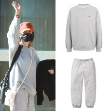 批发<b class='q'>杨幂</b>明星<b class='q'>同款</b>灰色圆领长袖运动<b class='q'>套装</b>女2024新款宽松休闲裤两件套