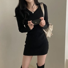 批发已出货 韩国chic修身v领打底针织连衣裙女包臀裙