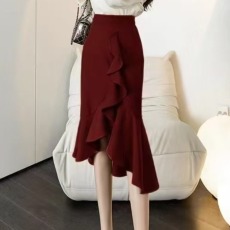 批发【圣诞红新年红】<b class='q'>荷叶边</b>拼接鱼尾<b class='q'>半身裙</b>女秋不规则中长款开叉针织