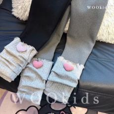 批发网红女<b class='q'>宝宝</b>韩版休闲百搭爱心长裤中大童秋冬新款洋气时髦拼色长裤