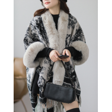 批发法式复古气质水貂毛领重工加厚加长连帽流苏保暖斗篷外套<b class='q'>女</b>秋冬季