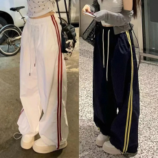 批发韩国外贸运动休闲裤女嘻哈松紧腰宽松阔腿裤潮流辣妹束脚速干裤