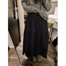 批发韩系冬季磨毛加厚小碎花<b class='q'>半身裙</b>新款松紧腰遮胯显瘦温柔森系<b class='q'>半身裙</b>
