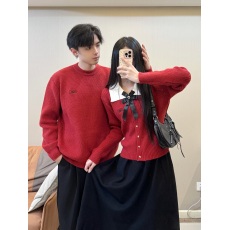 批发直接来拿 实拍元气红学院风蝴蝶结套装连衣裙针织衫情侣男女