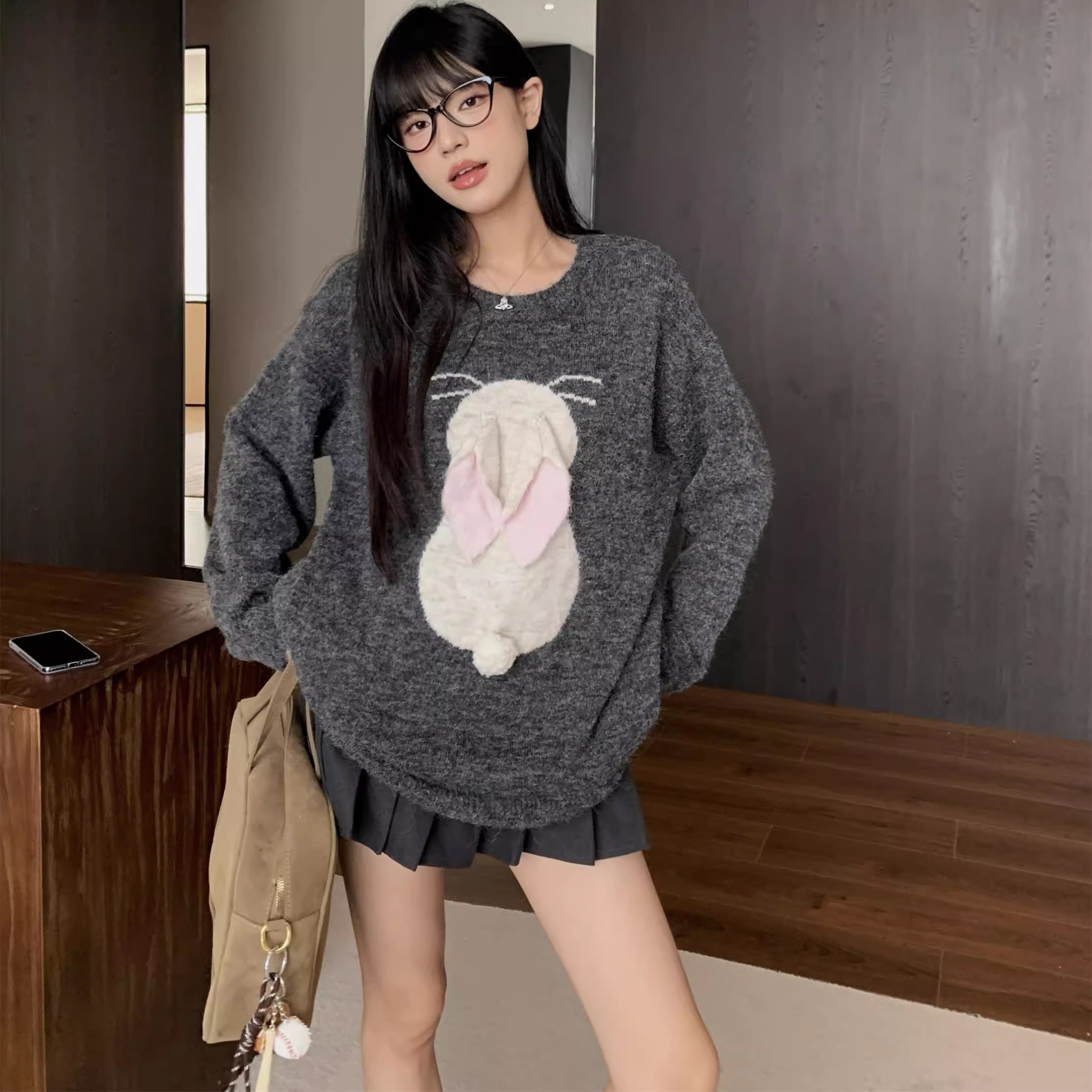 PF27253# 大码女立体兔子圆领灰色毛衣2024秋冬季慵懒风宽松减龄针织衫上衣女裝貨源服裝批發