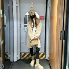 批发GAGAZHANG冬日暖暖秋冬温暖保暖假两件帽毛毛外套