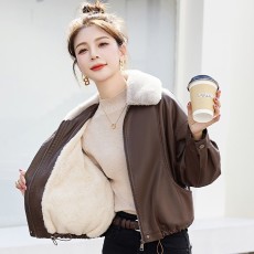 批发皮衣短外套女2025新款秋冬爆款加厚绒<b class='q'>海宁</b>皮毛一体小个子洋气上衣