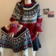 批发费尔岛圣诞复古红色加厚毛衣女冬大码胖MM新款减龄提花撞色针织衫