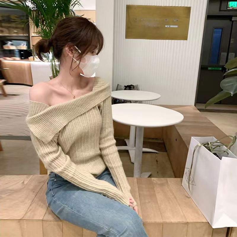 PF27673# 高级感一字肩毛衣加厚内搭女新款温柔露肩针织打底衫上衣女裝貨源服裝批發