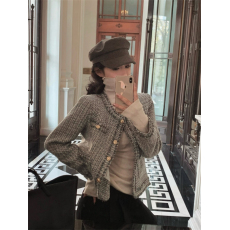 批发实拍实价法式花呢上衣羊毛流苏小香风外套女短款圆领<b class='q'>小西装</b>