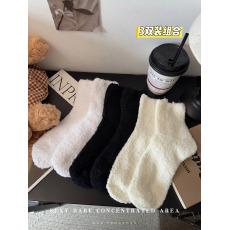 批发实拍实价韩版珊瑚绒保暖袜子女中筒袜秋冬堆堆袜长袜女袜3双装