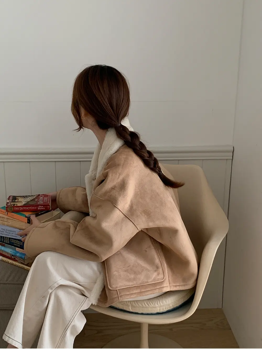 양면 착용 스웨이드 양털 폴드 칼라 아우터 상세 이미지 10