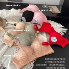 批发性感蕾丝小胸聚拢内衣女无钢圈防下垂收副乳薄款调整型文胸跨境