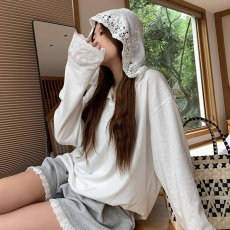 批发26支纯棉  白色钩花蕾丝拼接连帽<b class='q'>T</b><b class='q'>恤</b>女2026秋季外穿休闲宽松上衣