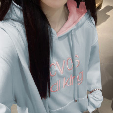 批发实拍闲加绒加厚连帽套头刺绣秋冬<b class='q'>卫衣</b>撞色字母宽松甜美学院风