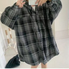 批发韩版春秋中长款连帽格子衬衫设计感休闲懒惰风大码休闲衬衣<b class='q'>外套</b>女