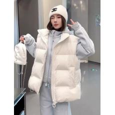 批发羽绒马甲女款宽松2024年秋冬今年流行的洋气时髦马夹外穿保暖背心