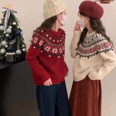 批发<b class='q'>秋</b>冬大码女装圣诞新年红色毛衣球立体装饰百搭网红绵羊绒针织衫