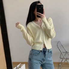 批发天猫抖音质量<b class='q'>一字领</b>打底衫女秋冬短款卡腰内搭安哥拉红色针织上衣