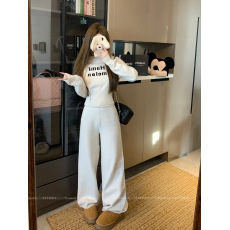 批发实拍实价 午后咖啡馆连帽收腰上衣阔腿裤针织衫两件套装女