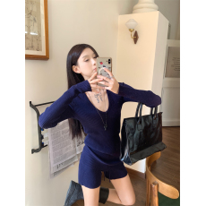 批发实拍实价~<b class='q'>莫代尔</b>V领长袖打底衫纹理针织毛衣短裤套装女