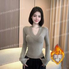 批发性感纯欲高级感长袖t恤女<b class='q'>秋</b>冬新款修身显瘦V领打底衫内搭磨毛上衣