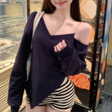 批发<b class='q'>韩国</b>外贸纯欲风V领露肩长袖卫衣女秋季不规则下摆掐腰t恤上衣