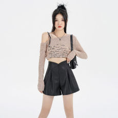 批发秋冬季2024新款短裤女高腰pu皮阔腿百搭休闲皮裤V型显瘦外穿靴裤