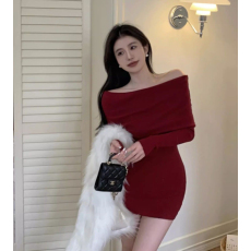 批发新年红抖音天猫品质针织露肩连衣裙秋冬纯欲辣妹包臀一字肩短裙